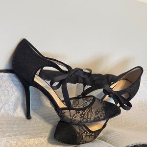 Elegant Black Lace Women's Heels